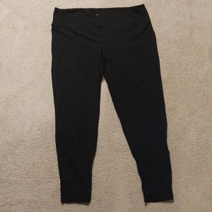 Gap Fit XL black leggings with mesh star details